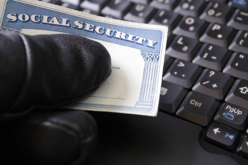 Tax Identity Theft Protection Tips for Surprise, AZ Taxpayers