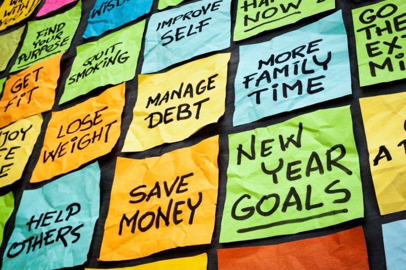 4 Financial Goals Surprise, AZ People Can Reach in 2023